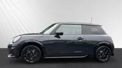 Gebraucht 2024 Mini John Cooper Works Kleinwagen | 30.790 € (Fairer Preis)