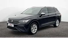 Deep black perleffekt Gebraucht 2025 VW Tiguan Allspace Life SUV | 33.944 € (Superpreis)
