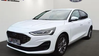 Gebraucht Ford Focus Titanium 125 PS (91 kW) 2024 Limousine