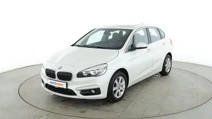 Gebraucht 2015 BMW 218 Active Tourer Luxury Line Van / Kleinbus | 15.390 € (Fairer Preis)