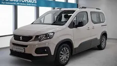 Gebraucht 2022 Peugeot Rifter Allure Van / Kleinbus | 17.930 € (Guter Preis)