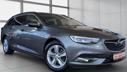 Quarz grau metallic Gebraucht 2019 Opel Insignia Business Kombi | 11.990 € (Guter Preis)