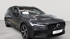 Platinum grey metallic Gebraucht 2022 Volvo V60 Plus Kombi | 30.990 € (Guter Preis)