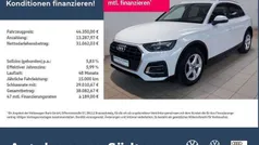 Gletscherweiß metallic Gebraucht 2023 Audi Q5 Ambiente SUV | 41.980 € (Superpreis)