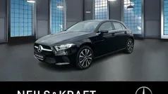 Schwarz Gebraucht 2021 Mercedes A250 Style Limousine | 25.970 € (Fairer Preis)