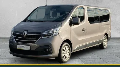Gebraucht 2019 Renault Trafic Life Van / Kleinbus | 27.490 €