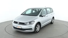 Grau Gebraucht 2018 VW Touran Trendline Van / Kleinbus | 16.460 € (Fairer Preis)