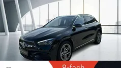 Unilack nachtschwarz Gebraucht 2024 Mercedes GLA200 AMG line SUV | 37.961 € (Guter Preis)