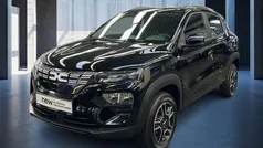 Schwarz (astralschwarz (schwarz)) Gebraucht 2023 Dacia Spring Essentiel Kleinwagen | 11.990 € (Guter Preis)