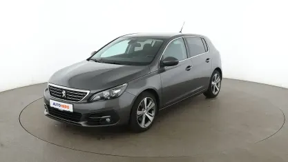 Gebraucht Peugeot 308 Allure 131 PS (96 kW) 2019 Grau Limousine