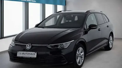 Gebraucht VW Golf VIII Life 110 PS (80 kW) 2024 Schwarz Kombi