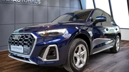 Gebraucht Audi Q5 Business 204 PS (150 kW) 2024 Blau SUV