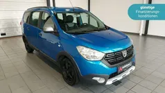 Blau Gebraucht 2022 Dacia Lodgy Stepway Van / Kleinbus | 9.470 € (Superpreis)