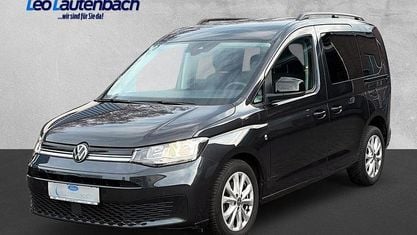 Käytetty VW Caddy Life 122 HP (89 kW) 2022 Sininen Tila-auto