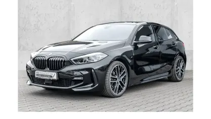 Używany BMW 118 M Sport 136 KM (100 kW) 2021 Czarny Hatchback