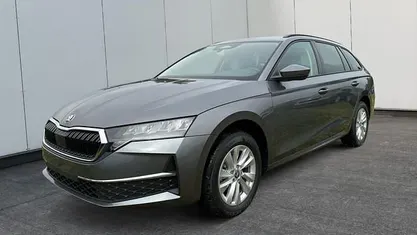 Neu Skoda Octavia Selection 150 PS (110 kW) 2025 Blackmagic perleffekt/schwarz Kombi