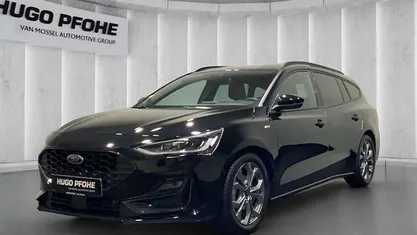 Schwarz Gebraucht 2024 Ford Focus ST-Line X Kombi | 24.450 € (Fairer Preis)