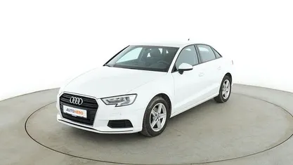 Gebraucht Audi A3 2019 Weiß Limousine