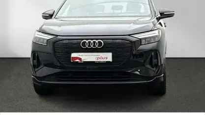 Second-hand Audi Q4 e-tron Performance 150 kW (204 CP) 2023 Negru SUV