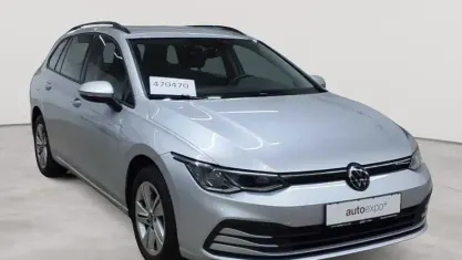 Gebraucht VW Golf VIII Life 115 PS (84 kW) 2023 Reflexsilber metallic Kombi