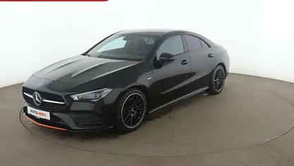 Gebraucht Mercedes CLA200 AMG line 163 PS (119 kW) 2020 Schwarz Limousine