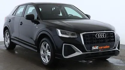 Gebraucht Audi Q2 S-Line 116 PS (85 kW) 2023 Schwarz SUV
