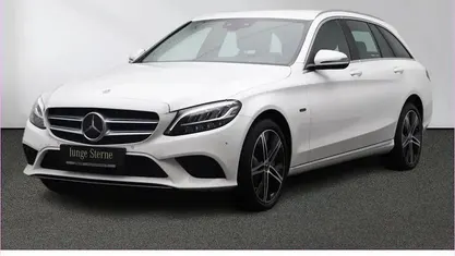 Gebraucht 2020 Mercedes C300e Avantgarde Kombi | 25.880 € (Fairer Preis)