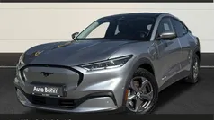 Silber(metallic) Gebraucht 2021 Ford Mustang Mach-E Ambiente SUV | 29.900 € (Fairer Preis)