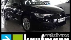Gebraucht 2023 VW Golf VIII Life Limousine | 28.650 € (Fairer Preis)