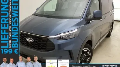 Używany Ford Tourneo Custom Active 2025 Niebieski Van