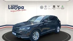Schwarz Gebraucht 2023 VW Touareg Atmosphere SUV | 57.930 € (Fairer Preis)