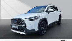 Gebraucht 2023 Toyota Corolla Cross Premium SUV | 31.990 € (Guter Preis)