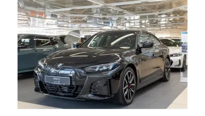 Neu BMW i4 M Sport 442 kW (601 PS) 2026 Saphirschwarz Limousine