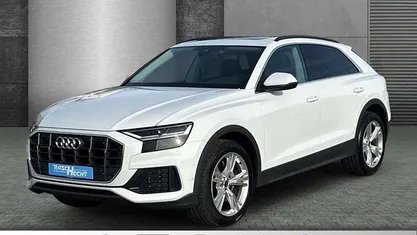 Gletscherweiß metallic Gebraucht 2023 Audi Q8 SUV | 60.890 € (Superpreis)