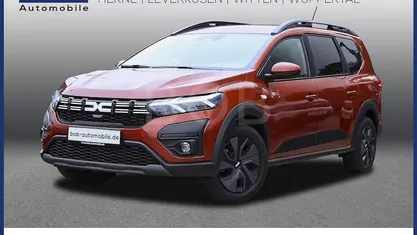 Braun Gebraucht 2025 Dacia Jogger Expression Van / Kleinbus | 23.888 € (Guter Preis)