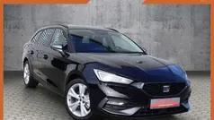 Mitternachtsschwarz Gebraucht 2024 Seat Leon FR Kombi | 30.990 € (Fairer Preis)