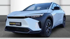 Platinum Neu 2025 Toyota bZ4X Team SUV | 39.890 € (Fairer Preis)