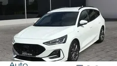 Weiss Gebraucht 2023 Ford Focus ST-Line Kombi | 24.999 € (Fairer Preis)