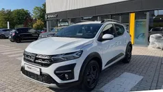 Gletscherweiss (weiß) Gebraucht 2022 Dacia Sandero Comfort Kleinwagen | 14.490 € (Fairer Preis)