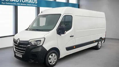 Gebraucht Renault Master Komfort 150 PS (110 kW) 2023 Weiß Van / Kleinbus