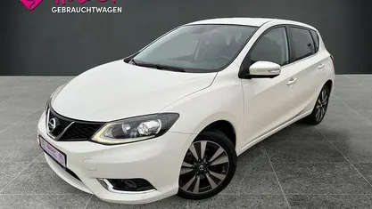 Gebraucht Nissan Pulsar N-Connecta 116 PS (85 kW) 2016 Weiß Kleinwagen