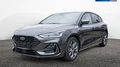 Gebraucht 2025 Ford Focus ST-Line Limousine | 29.490 € (Fairer Preis)