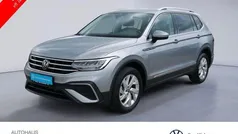 Pyritsilber metallic Gebraucht 2024 VW Tiguan Allspace Life SUV | 31.949 € (Superpreis)