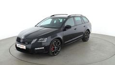 Schwarz Gebraucht 2018 Skoda Octavia RS Kombi | 21.010 € (Fairer Preis)