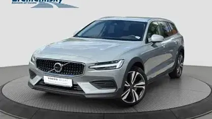 Gebraucht Volvo V60 Plus 197 PS (144 kW) 2024 Grau Kombi