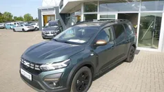 Zedergrün Gebraucht 2023 Dacia Jogger Extreme Kombi | 19.999 € (Fairer Preis)