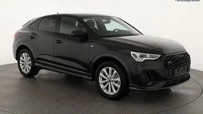 Gebraucht 2025 Audi Q3 Sportback S-Line SUV | 49.045 € (Superpreis)