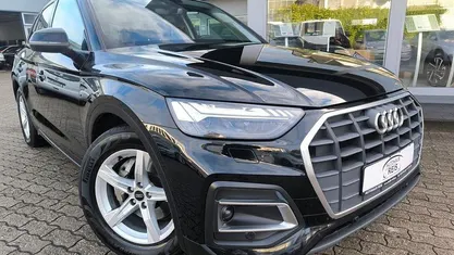 Schwarz Gebraucht 2022 Audi Q5 Business SUV | 32.800 € (Guter Preis)