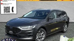 Magnetic grey metallic Neu 2025 Ford Focus Titanium Limousine | 27.490 € (Superpreis)