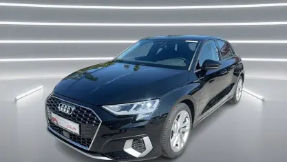 Gebraucht Audi A3 Advanced 110 PS (80 kW) 2023 Schwarz Limousine